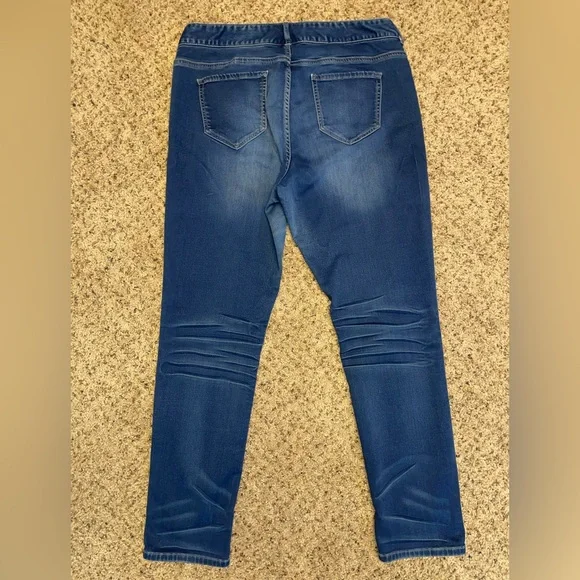 Maurices Dark Blue Skinny Jeans - Picture 6 of 6